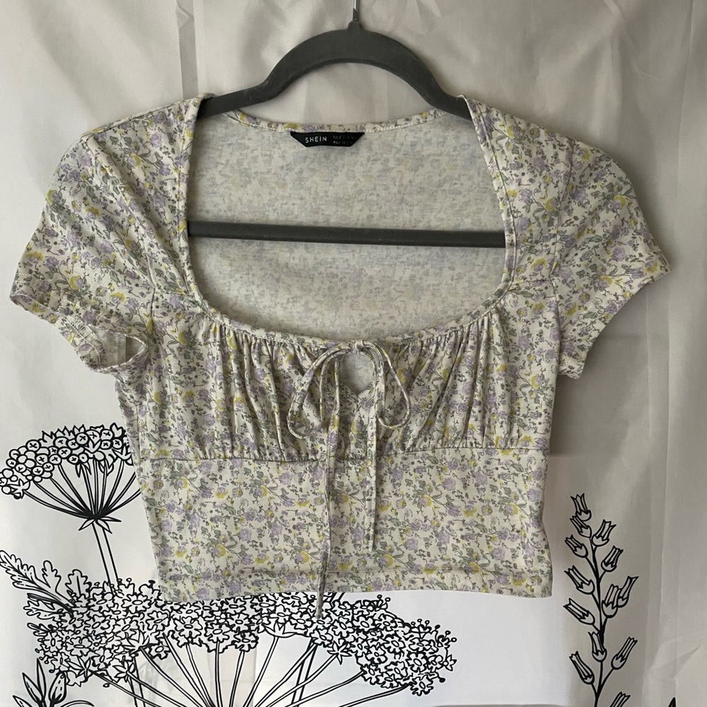 Cropped shirt